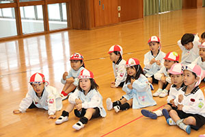 10月生まれのお誕生会　ー仮装間違い探しー　年少