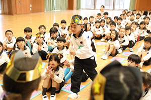 10月生まれのお誕生会　ーハロウィンビンゴー　年長