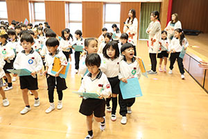 10月生まれのお誕生会　ーハロウィンビンゴー　年長