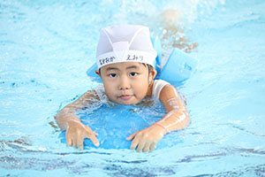 スイミングクラブへ行きました　ひまわり・さくら・たんぽぽ　NO．1