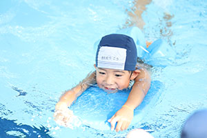 スイミングクラブへ行きました　ひまわり・さくら・たんぽぽ　NO．1