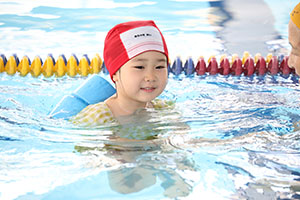 スイミングクラブへ行きました　ひまわり・さくら・たんぽぽ　NO．1