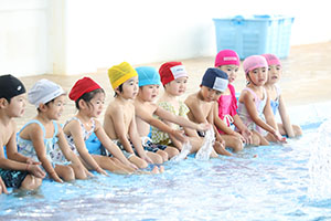 スイミングクラブへ行きました　ひまわり・さくら・たんぽぽ　NO．1