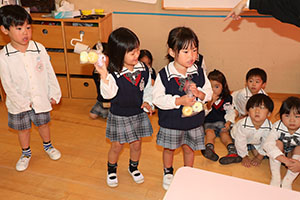お菓子探し　ハッピーハロウィン🎃　りす・うさぎ