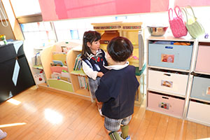 お菓子探し　ハッピーハロウィン🎃　ことり・こあら