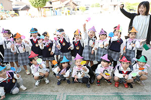 お菓子探し　ハッピーハロウィン🎃　ぱんだ・きりん