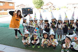 お菓子探し　ハッピーハロウィン🎃　ぱんだ・きりん