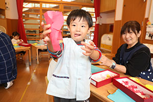 ミノムシの制作　あひる