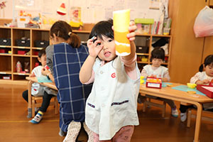 ミノムシの制作　あひる