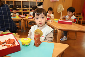 ミノムシの制作　あひる