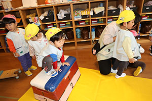 みんなで自由あそび　2歳児クラス