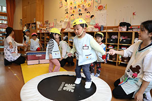 みんなで自由あそび　2歳児クラス