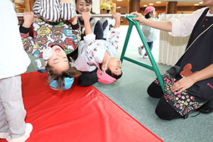 みんなで自由あそび　2歳児クラス