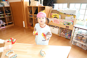 みんなで自由あそび　2歳児クラス