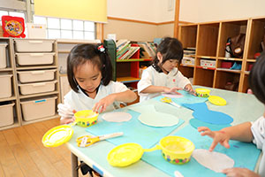 冬の制作　雪だるま　さくら