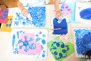 冬の制作　ブーツ　たんぽぽ