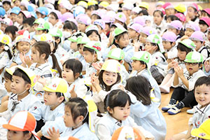 たにぞうさんライブコンサート　NO.1