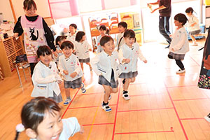 イングリッシュ　りす・うさぎ