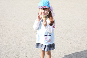 園庭遊び　年中Bチーム・2歳児クラス　NO．2