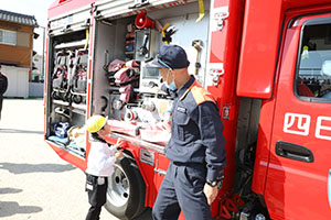 避難訓練　ー消防車がやってきたー　　NO.2