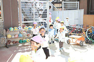 避難訓練　ー消防車がやってきたー　　NO.1