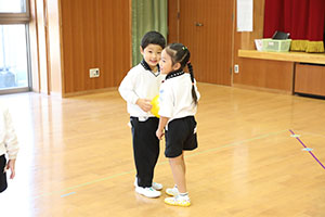 体操教室　ーボール投げー　さくら