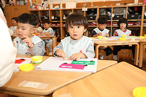 バスの制作　ひよこ