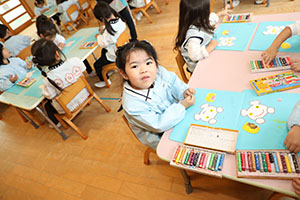 勤労感謝の日の制作　きりん