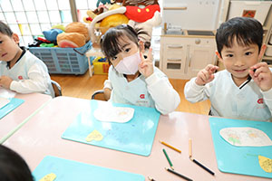 勤労感謝の日の制作　たんぽぽ