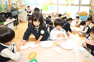 お化け屋敷作り　B