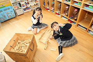 お化け屋敷作り　B