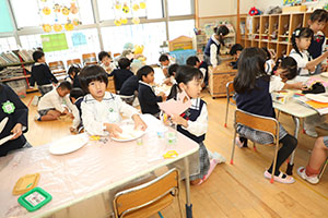 お化け屋敷作り　B