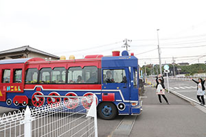 汽車バスに乗りました🚌　2歳児クラス