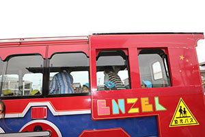 汽車バスに乗りました🚌　2歳児クラス