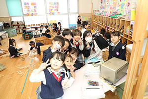 勤労感謝の日の制作　C