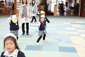 だるまさんがころんだ　ぱんだ