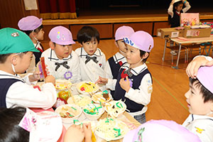 フードコートごっこ楽しかったね　すみれ・E・A