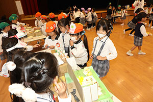 フードコートごっこ楽しかったね　すみれ・E・A