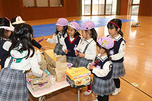 フードコートごっこ楽しかったね　すみれ・E・A