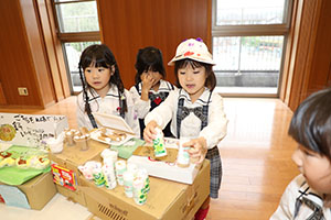 フードコートごっこオープン！　A