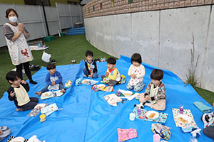 キッズガーデンでピクニック🍴　ぺんぎん