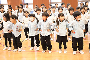 歌・カスタの予行が行われました　年長組
