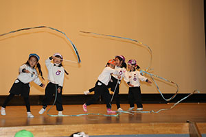 柿安シティーホールでリズム予行　年長Aチーム（C・Ｄ・Ｅ）