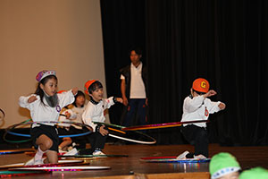 柿安シティーホールでリズム予行　年長Aチーム（C・Ｄ・Ｅ）