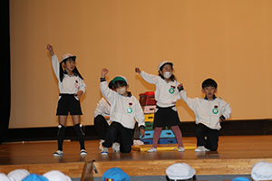 柿安シティーホールでリズム予行　年長Bチーム　(A・B）