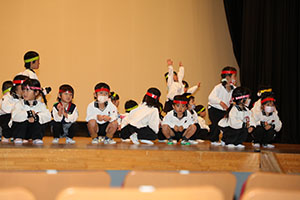 柿安シティーホールでリズム予行  年少Bチーム（うさぎ・ことり・りす）