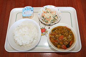 柿安シティーホールでリズム予行  年中Bチーム（ひまわり・さくら・たんぽぽ）