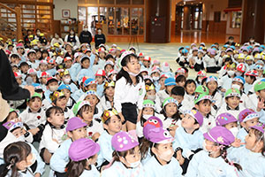 誕生会　ウクレレコンサート🎵　NO．1