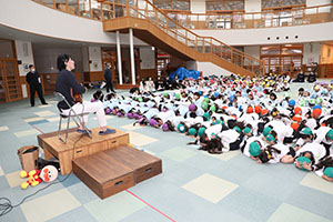 誕生会　ウクレレコンサート🎵　NO．1