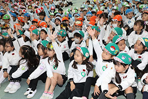 誕生会　ウクレレコンサート🎵　NO．1